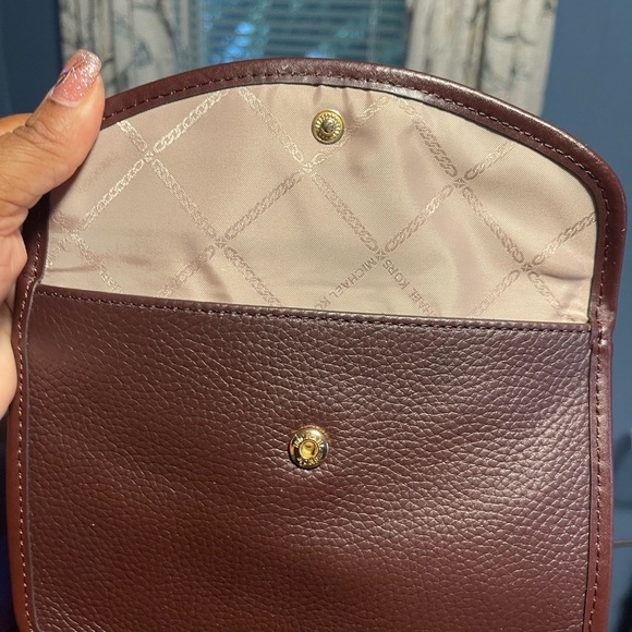 Womens Michael Kors hand bag - Picture 7 of 8